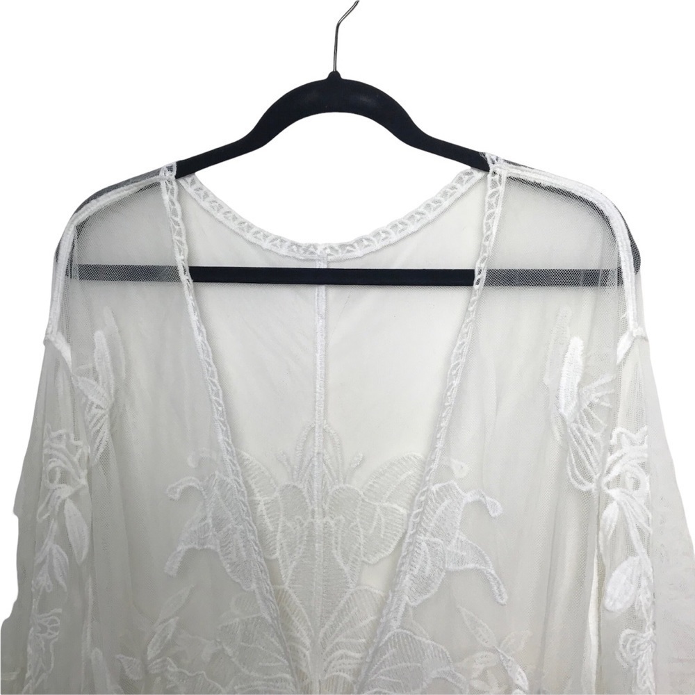Cupshe White Lace Beach Cover Up - Picture 10 of 11